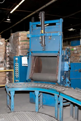 Photo #42 of BY ORDER OF RECEIVERSHIP - OVER 10 MILLION REPLACEMENT COST - COMPLETE LATE MODEL BRAKE PAD & BRAKE SHOE MANUFACTURING EQUIPMENT