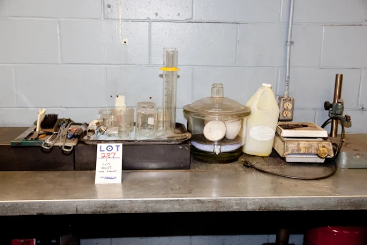 Photo #76 of BY ORDER OF RECEIVERSHIP - OVER 10 MILLION REPLACEMENT COST - COMPLETE LATE MODEL BRAKE PAD & BRAKE SHOE MANUFACTURING EQUIPMENT