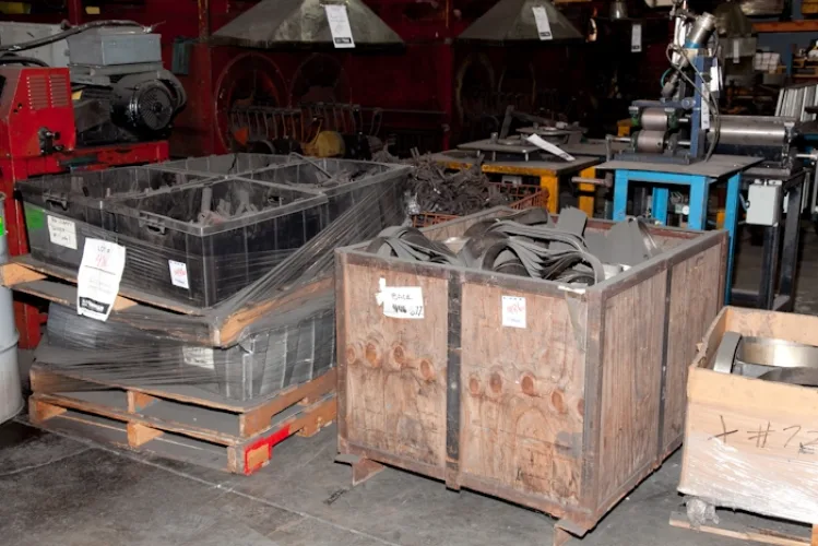 Photo #201 of BY ORDER OF RECEIVERSHIP - OVER 10 MILLION REPLACEMENT COST - COMPLETE LATE MODEL BRAKE PAD & BRAKE SHOE MANUFACTURING EQUIPMENT