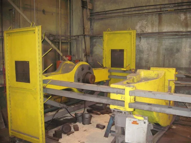 Photo #10 of 600 TON RODGERS HORIZONTAL HYDRAULIC WHEEL PRESS