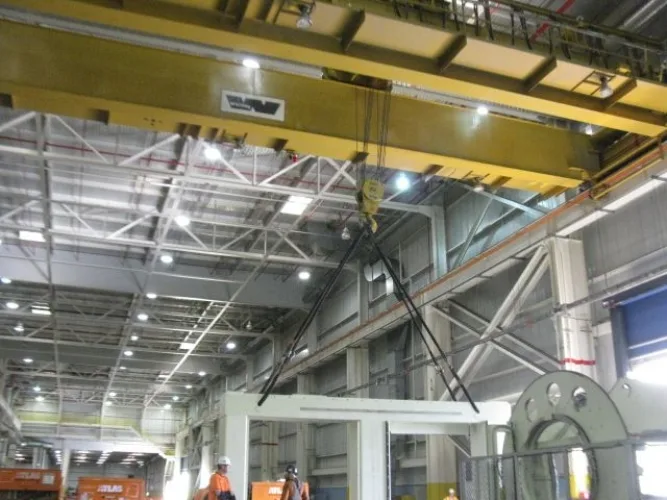 Photo #12 of (4) LATE MODEL OVERHEAD BRIDGE CRANES: 10 TON - 45 TON