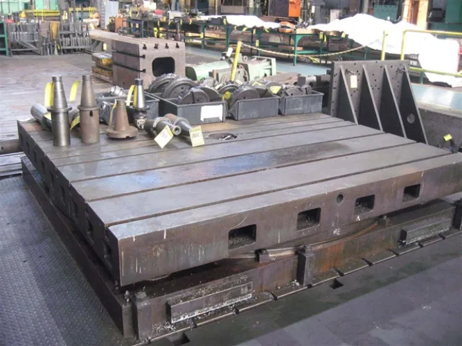 Photo #8 of 8" GIDDINGS & LEWIS Model 70-N8-UF FLOOR TYPE HORIZONTAL CNC BORING MILL AND ACCESSORIES