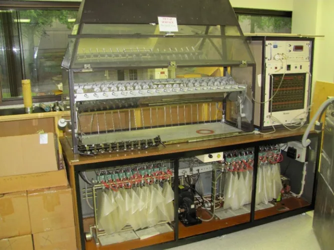 Photo #28 of LATE MODEL ANALYTICAL CHEMISTRY EQUIPMENT SURPLUS TO THE OPERATION OF RJ REYNOLDS TOBACCO COMPANY