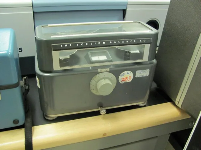 Photo #45 of LATE MODEL ANALYTICAL CHEMISTRY EQUIPMENT SURPLUS TO THE OPERATION OF RJ REYNOLDS TOBACCO COMPANY