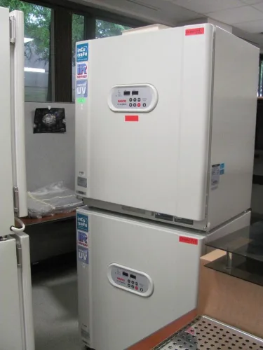 Photo #71 of LATE MODEL ANALYTICAL CHEMISTRY EQUIPMENT SURPLUS TO THE OPERATION OF RJ REYNOLDS TOBACCO COMPANY