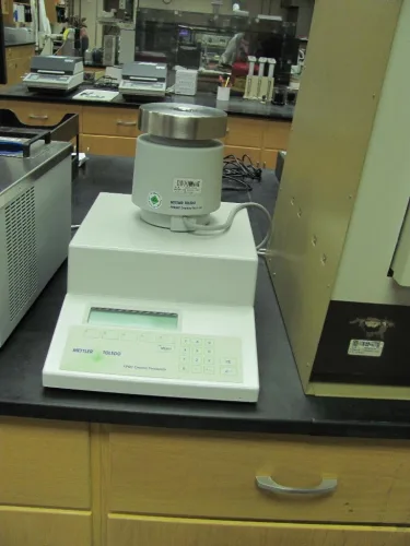 Photo #129 of LATE MODEL ANALYTICAL CHEMISTRY EQUIPMENT SURPLUS TO THE OPERATION OF RJ REYNOLDS TOBACCO COMPANY