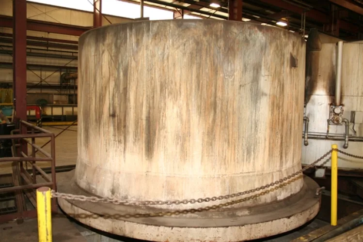 Photo #4 of 2000 54" DIAM. X 80" HIGH RADCON BELL TYPE ANNEALING FURNACE