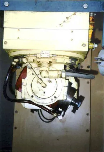 Photo #10 of ONLINE AUCTION: MACHINE TOOLS & AIR COMPRESSORS