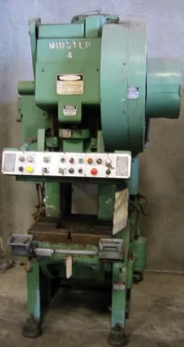 Photo #7 of ONLINE AUCTION: PRESS SALE & FEED EQUIPMENT