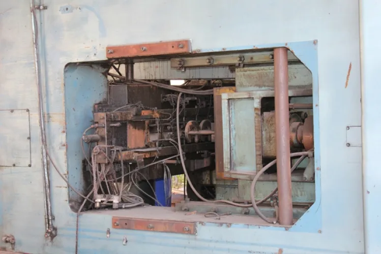 Photo #11 of ONLINE AUCTION: PRESS SALE & FEED EQUIPMENT