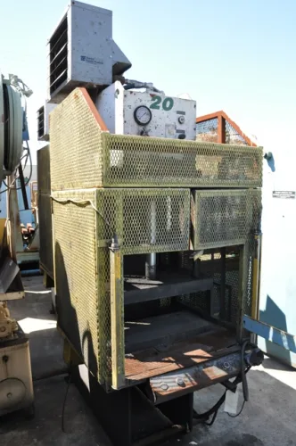 Photo #32 of ONLINE AUCTION: PRESS SALE & FEED EQUIPMENT