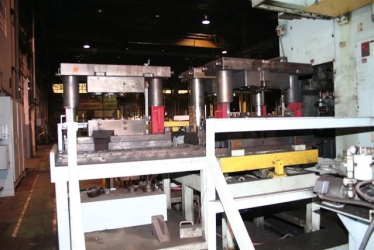 Photo #112 of ONLINE AUCTION: PRESS SALE & FEED EQUIPMENT