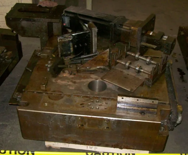 Photo #120 of ONLINE AUCTION: PRESS SALE & FEED EQUIPMENT