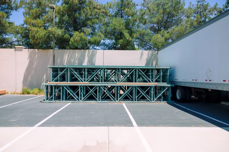 Photo #31 of SAFCO - U.S.-based manufacturer and supplier of workspace and office furnishings - Distribution Center Machinery, Equipment & BNIB Furnishings