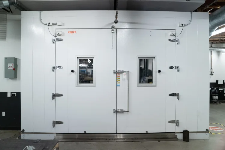 Photo #1 of Espec EWPL2935-30NW Vehicle Thermal Chamber - PRIVATE TREATY