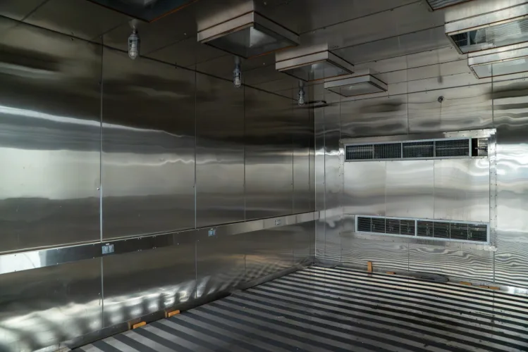 Photo #5 of Espec EWPL2935-30NW Vehicle Thermal Chamber - PRIVATE TREATY