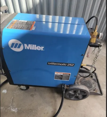 Photo #17 of High Quality Battery Testing and Support Equipment - PRIVATE TREATY