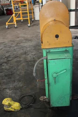 Photo #3 of NO RESERVE EBAY AUCTIONS! 
BOSCHERT HYDRAULIC POWER NOTCHER, PEXTO POWERED BEADER CRIMPER, METAL MUNCHER PUNCH, HUCK PORTABLE HYDRAULIC UNIT, AND MORE!