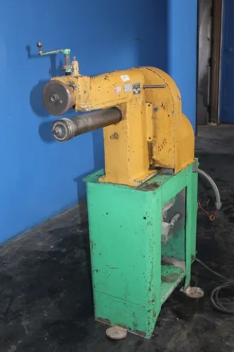 Photo #5 of NO RESERVE EBAY AUCTIONS! 
BOSCHERT HYDRAULIC POWER NOTCHER, PEXTO POWERED BEADER CRIMPER, METAL MUNCHER PUNCH, HUCK PORTABLE HYDRAULIC UNIT, AND MORE!