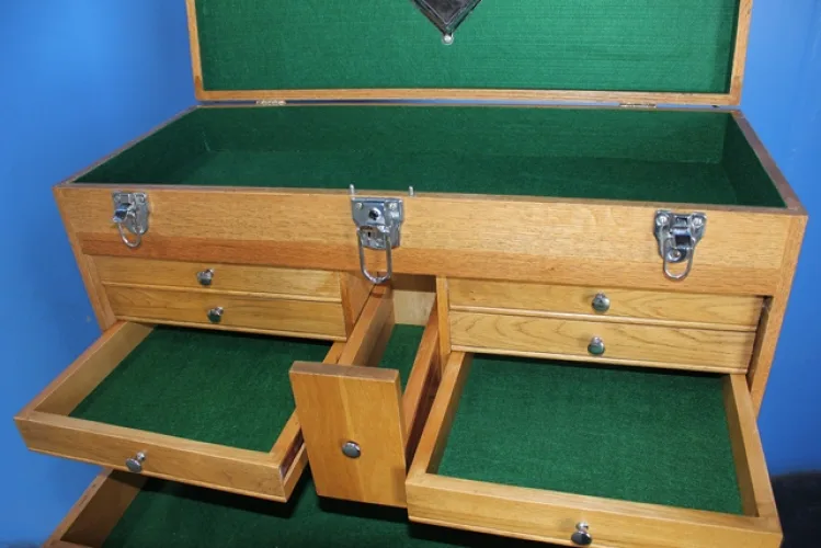 Photo #16 of NO RESERVE EBAY AUCTIONS! 
BOSCHERT HYDRAULIC POWER NOTCHER, PEXTO POWERED BEADER CRIMPER, METAL MUNCHER PUNCH, HUCK PORTABLE HYDRAULIC UNIT, AND MORE!