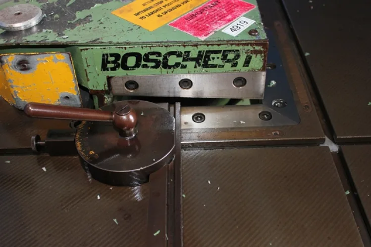 Photo #52 of NO RESERVE EBAY AUCTIONS! 
BOSCHERT HYDRAULIC POWER NOTCHER, PEXTO POWERED BEADER CRIMPER, METAL MUNCHER PUNCH, HUCK PORTABLE HYDRAULIC UNIT, AND MORE!