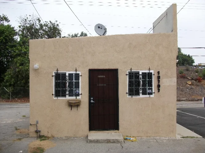Photo #7 of (2) RETAIL OFFICES REAL ESTATE - LOS ANGELES, CA