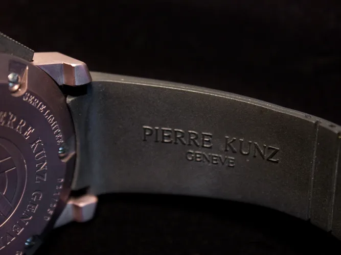 Photo #12 of FORMER ASSETS OF THE US TREASURY IN THE MATTER OF "SCOTT W. ROTHSTEIN"