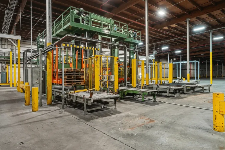 Photo #1 of O-I Glass – Waco, Texas Major Glass Manufacturing Facility | Cold End & Plant Support Assets