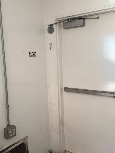 Photo #13 of Spectra Premium Safety Storage Container (Model: 3612-FRE) - PRIVATE TREATY