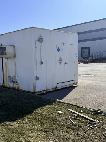 Photo #8 of Spectra Premium Safety Storage Container (Model: 3612-FRE) - PRIVATE TREATY