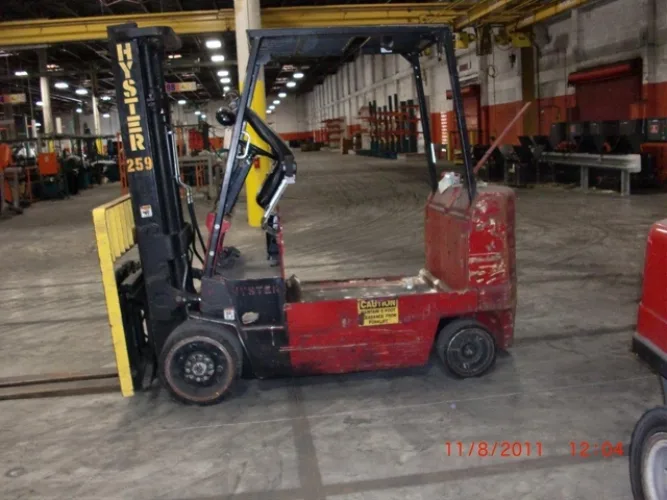 Photo #27 of SURPLUS TO THE ONGOING OPERATIONS OF MAJOR METAL FRAMING COMPANY - MIAMI, FL