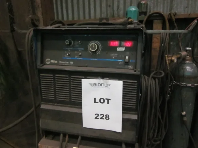 Photo #285 of NO LONGER REQUIRED IN THE CONTINUING OPERATIONS OF COLUMBIA WIRE & IRON WORKS