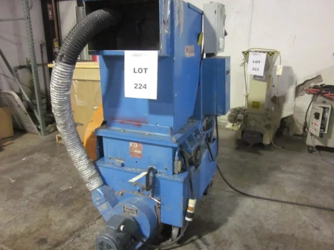 Photo #20 of INJECTION AND BLOW MOLDING MACHINES, INJECTION & BLOW MOLDING DIES, GRANULATORS, FABRIC CUTTING AND SEWING, CLEAT RIVETING, HOPPERS, DRYERS AND MORE
