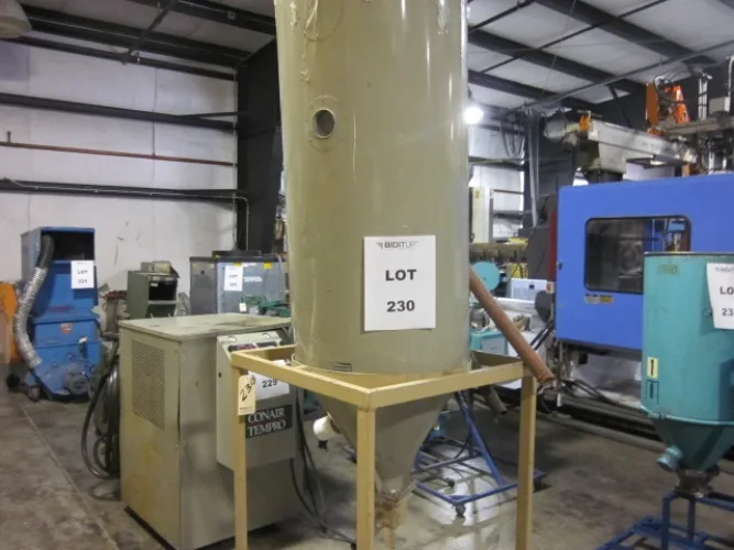Photo #25 of INJECTION AND BLOW MOLDING MACHINES, INJECTION & BLOW MOLDING DIES, GRANULATORS, FABRIC CUTTING AND SEWING, CLEAT RIVETING, HOPPERS, DRYERS AND MORE