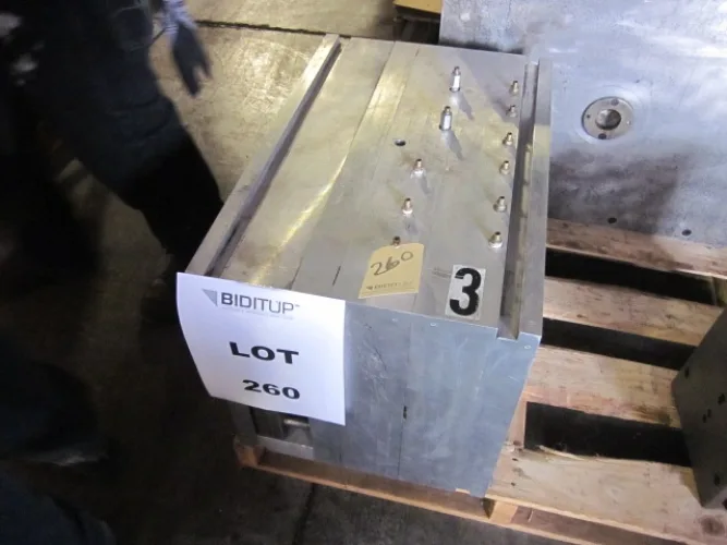 Photo #43 of INJECTION AND BLOW MOLDING MACHINES, INJECTION & BLOW MOLDING DIES, GRANULATORS, FABRIC CUTTING AND SEWING, CLEAT RIVETING, HOPPERS, DRYERS AND MORE