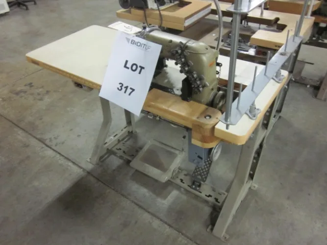Photo #86 of INJECTION AND BLOW MOLDING MACHINES, INJECTION & BLOW MOLDING DIES, GRANULATORS, FABRIC CUTTING AND SEWING, CLEAT RIVETING, HOPPERS, DRYERS AND MORE