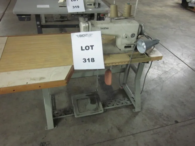 Photo #89 of INJECTION AND BLOW MOLDING MACHINES, INJECTION & BLOW MOLDING DIES, GRANULATORS, FABRIC CUTTING AND SEWING, CLEAT RIVETING, HOPPERS, DRYERS AND MORE