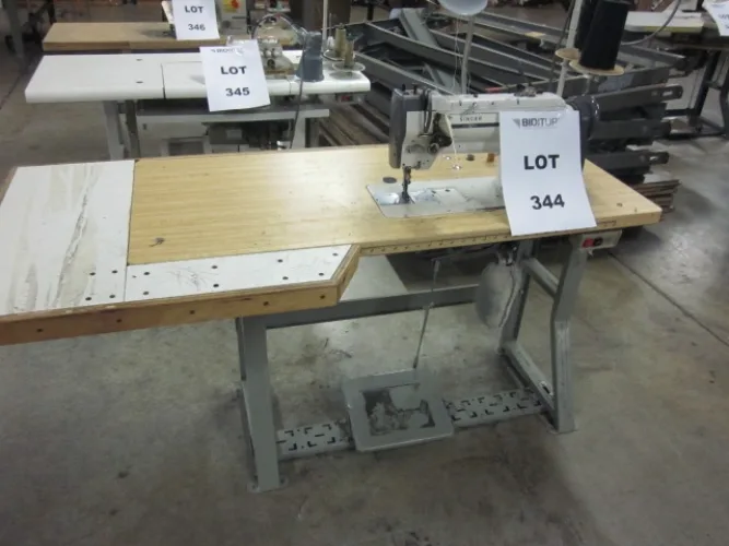 Photo #101 of INJECTION AND BLOW MOLDING MACHINES, INJECTION & BLOW MOLDING DIES, GRANULATORS, FABRIC CUTTING AND SEWING, CLEAT RIVETING, HOPPERS, DRYERS AND MORE