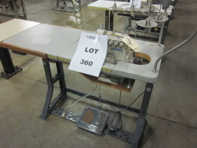 Photo #117 of INJECTION AND BLOW MOLDING MACHINES, INJECTION & BLOW MOLDING DIES, GRANULATORS, FABRIC CUTTING AND SEWING, CLEAT RIVETING, HOPPERS, DRYERS AND MORE