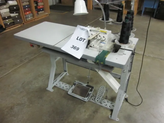 Photo #125 of INJECTION AND BLOW MOLDING MACHINES, INJECTION & BLOW MOLDING DIES, GRANULATORS, FABRIC CUTTING AND SEWING, CLEAT RIVETING, HOPPERS, DRYERS AND MORE