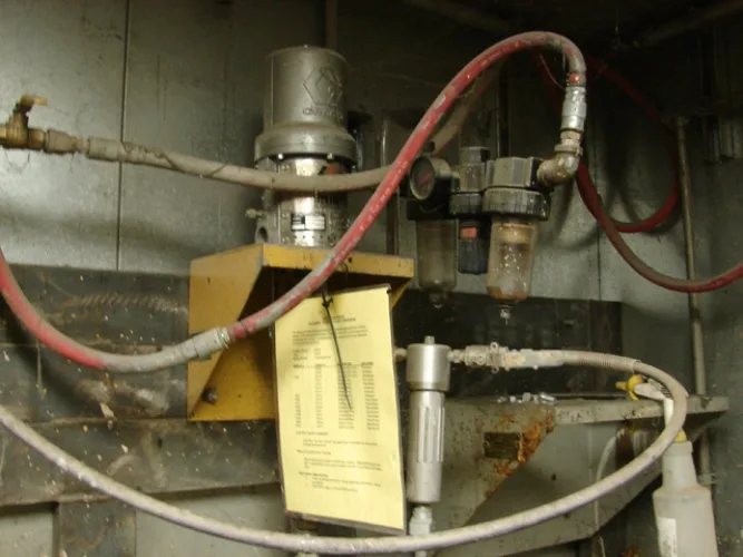 Photo #14 of ASSETS NO LONGER REQUIRED IN THE CONTINUING OPERATIONS OF GREAT DANE LIMITED PARTNERSHIP