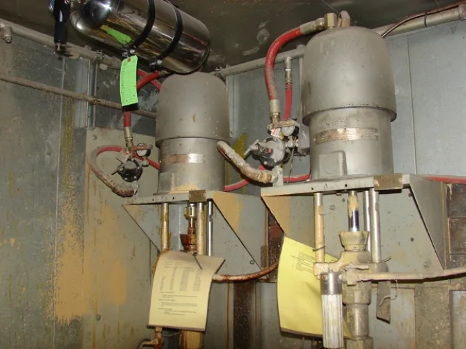Photo #15 of ASSETS NO LONGER REQUIRED IN THE CONTINUING OPERATIONS OF GREAT DANE LIMITED PARTNERSHIP