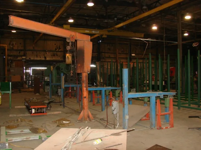 Photo #27 of ASSETS NO LONGER REQUIRED IN THE CONTINUING OPERATIONS OF GREAT DANE LIMITED PARTNERSHIP