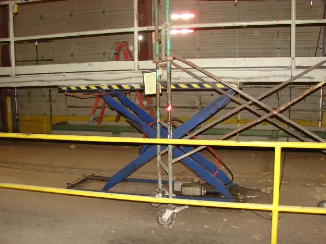 Photo #45 of ASSETS NO LONGER REQUIRED IN THE CONTINUING OPERATIONS OF GREAT DANE LIMITED PARTNERSHIP