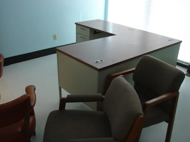 Photo #90 of ASSETS NO LONGER REQUIRED IN THE CONTINUING OPERATIONS OF GREAT DANE LIMITED PARTNERSHIP