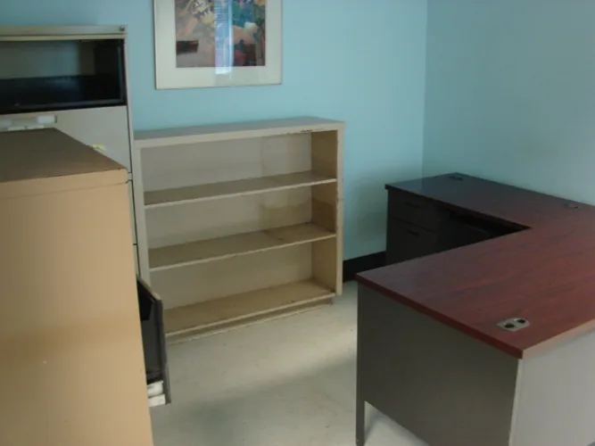 Photo #91 of ASSETS NO LONGER REQUIRED IN THE CONTINUING OPERATIONS OF GREAT DANE LIMITED PARTNERSHIP