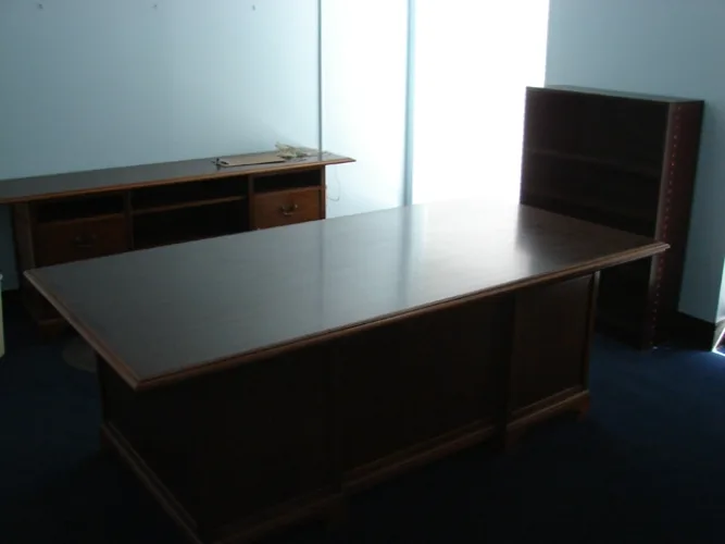 Photo #92 of ASSETS NO LONGER REQUIRED IN THE CONTINUING OPERATIONS OF GREAT DANE LIMITED PARTNERSHIP