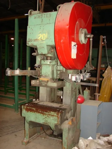 Photo #102 of ASSETS NO LONGER REQUIRED IN THE CONTINUING OPERATIONS OF GREAT DANE LIMITED PARTNERSHIP