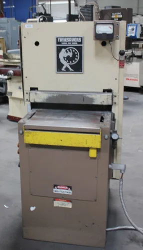 Photo #4 of NO RESERVE EBAY AUCTIONS: GRINDERS, BEADER CRIMPER, PRESSES, PORTABLE BORING MILLS, COIL REEL & TIG WELDER