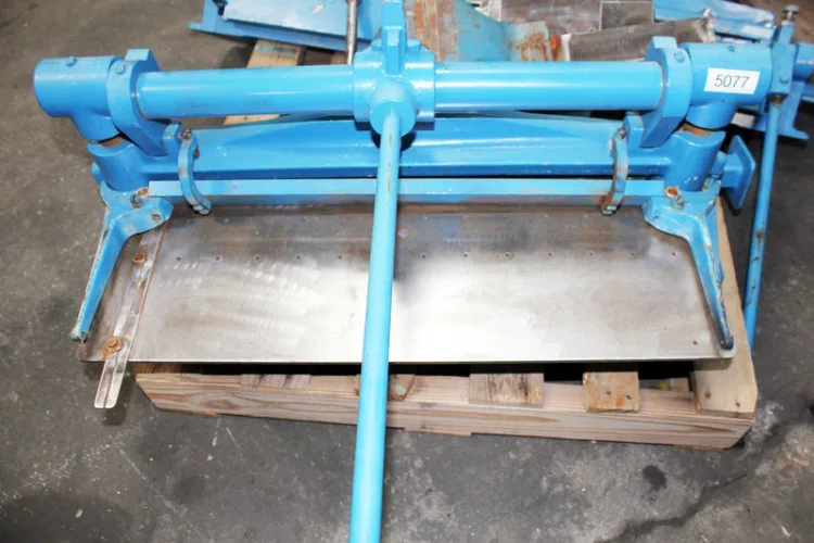 Photo #11 of NO RESERVE EBAY AUCTIONS: GRINDERS, BEADER CRIMPER, PRESSES, PORTABLE BORING MILLS, COIL REEL & TIG WELDER